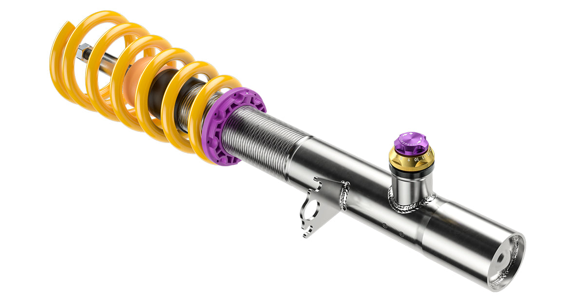 In addition to the driving dynamics and an advantage in driving safety due to the more precise handling, the suspension dampens much more harmoniously on transverse joints and bumps, and the level of residual comfort is surprisingly high.