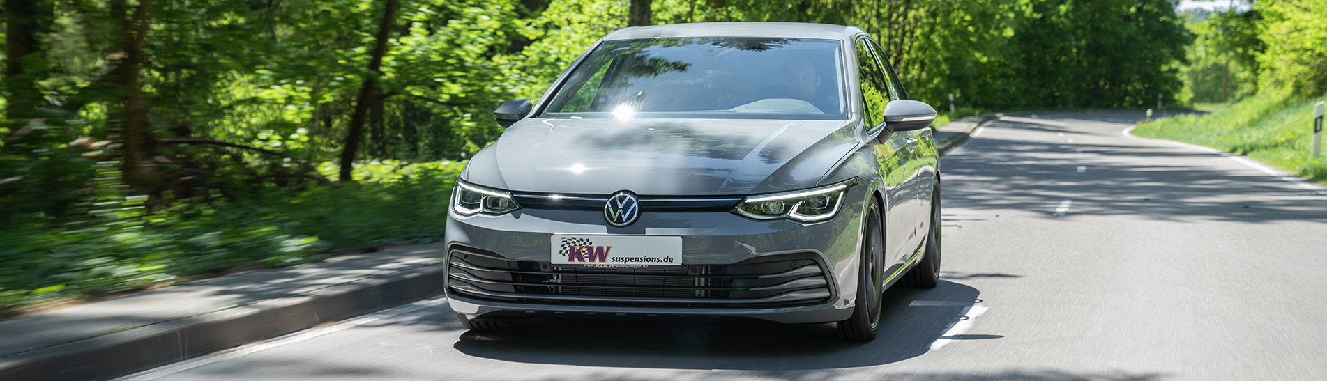 Within the scope of the parts report, the KW Variant 1, Variant 2, and Variant 3 feature a continuously adjustable maximum lowering of up to 60 millimeters.